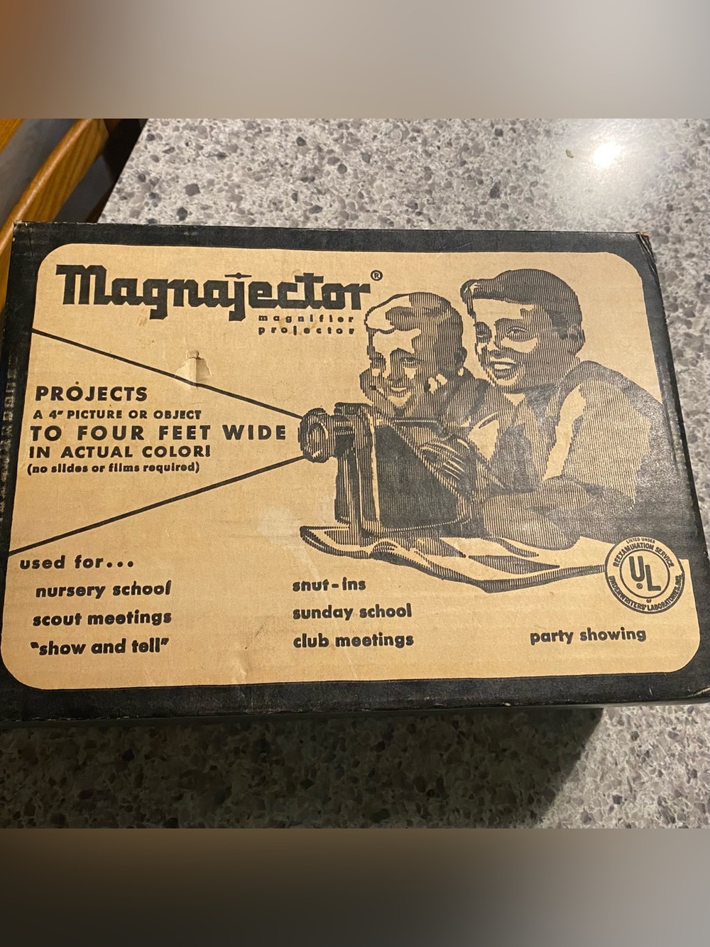 “The Magnajector” vintage, mid-century opaque projector made by Rainbow Crafts